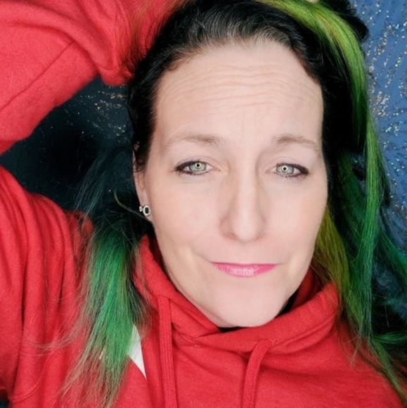 Profile Picture of Sheree Boyd (@shereeboyd) on Poshmark