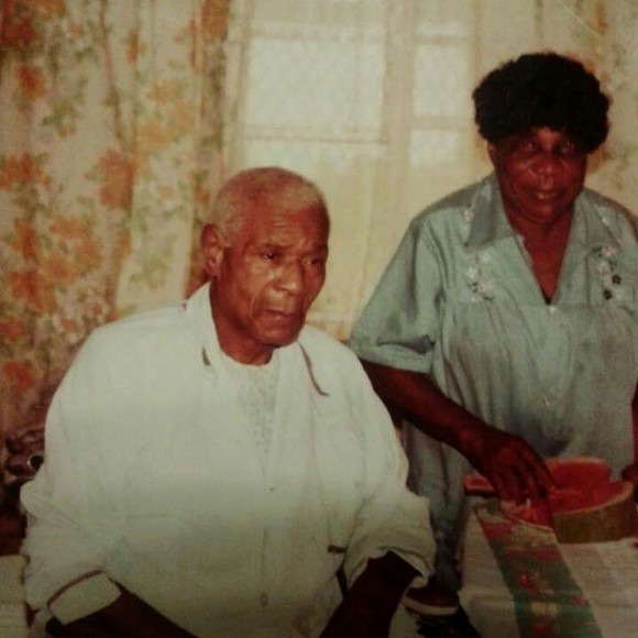 Profile Picture of Maxine Allen (@shortystack92) on Poshmark