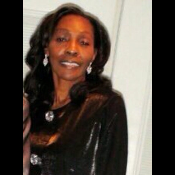 Profile Picture of Reta george Miles (@retageorge) on Poshmark