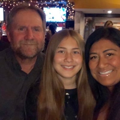 Profile Picture of Alex Gorman (@alejandragorma3) on Twitter