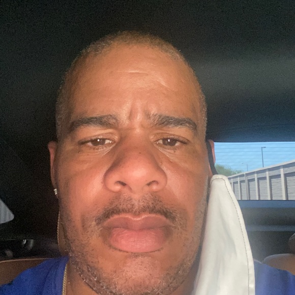 Profile Picture of Keith Ware (@keithware) on Poshmark