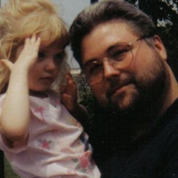 Profile Picture of Mary beth Jenness (@embeeboogirl1) on Poshmark