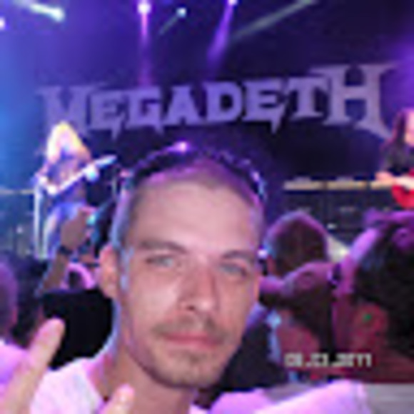 Profile Picture of Chad Crannell (@chadcrannell) on Poshmark