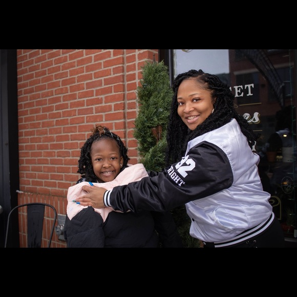 Profile Picture of Shandalaya Rison (@kapririson) on Poshmark