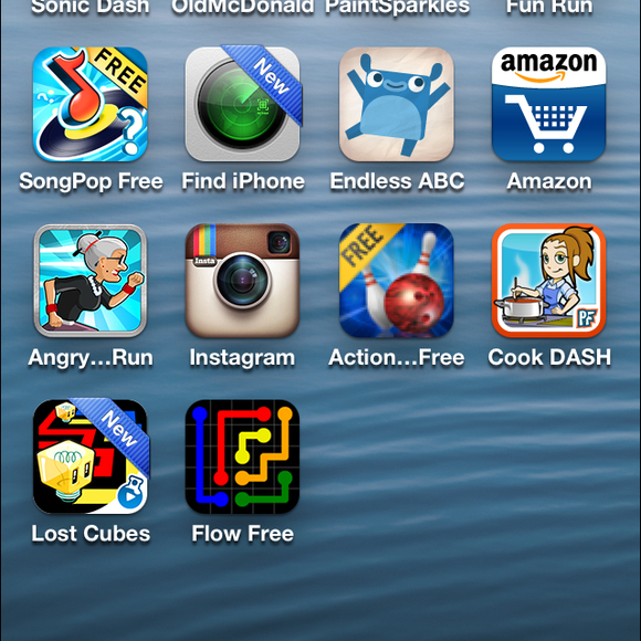 Profile Picture of Debora Silva (@deborarm) on Poshmark