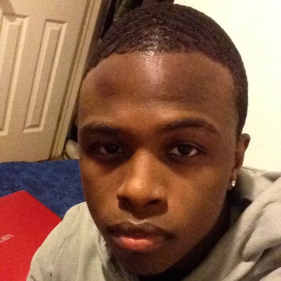 Profile Picture of Jamar Ross (@jrr010) on Poshmark