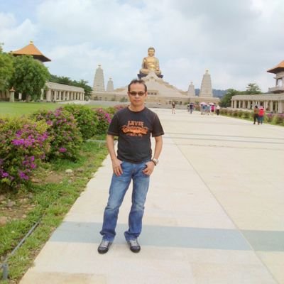 Profile Picture of Michael Bong Poh Hin (@PohBong) on Twitter