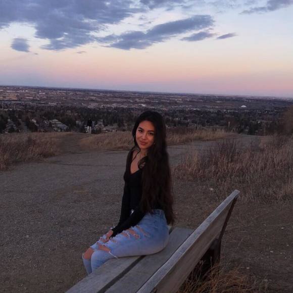 Profile Picture of Maria paula Puentes (@mariapuentess) on Poshmark