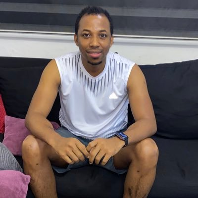 Profile Picture of Emmanuel Simon (@louis_uc) on Twitter