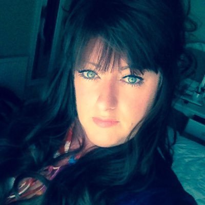 Profile Picture of Hayley Dobson (@hayleydobson13) on Twitter