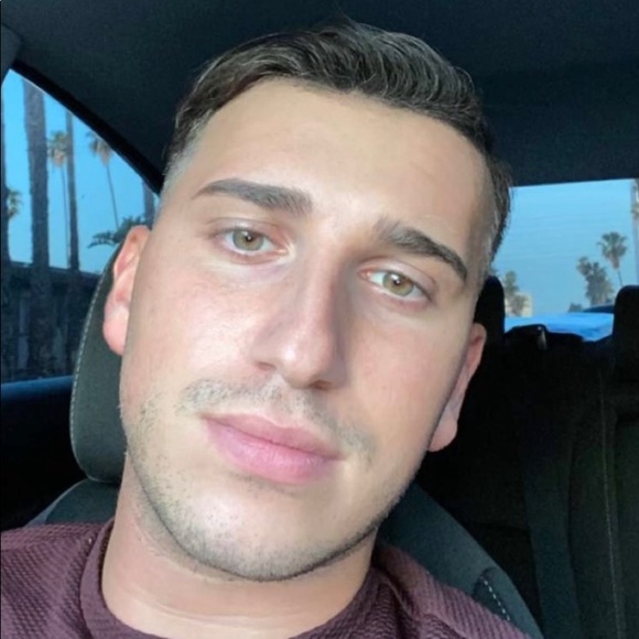Profile Picture of David Palladino (@palladino102) on Poshmark