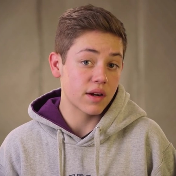 Profile Picture of Alba James (@yonigga) on Poshmark