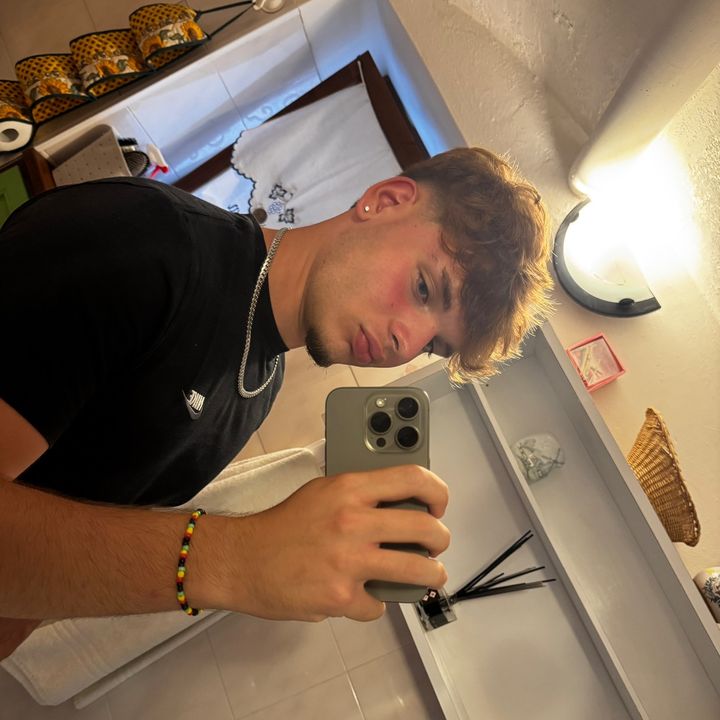 Profile Picture of 𝕱𝖆𝖇𝖎𝖔 𝕱𝖆𝖓𝖊𝖑𝖑𝖎💎 (@_il_fabo_nazionale_) on Tiktok