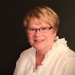 Profile Picture of Claudia Bradley (@claudiascreativecrafts) on Instagram