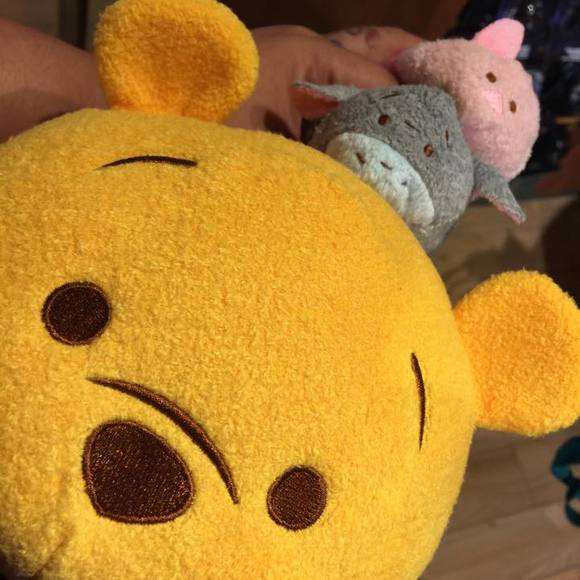 Profile Picture of Tee Kunishima (@mqpon571) on Poshmark