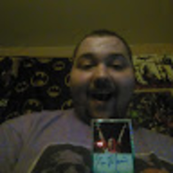 Profile Picture of James Clahan (@jamesjoke06) on Poshmark