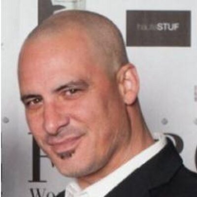 Profile Picture of Jim Mueller (@GryphonPubDad) on Twitter