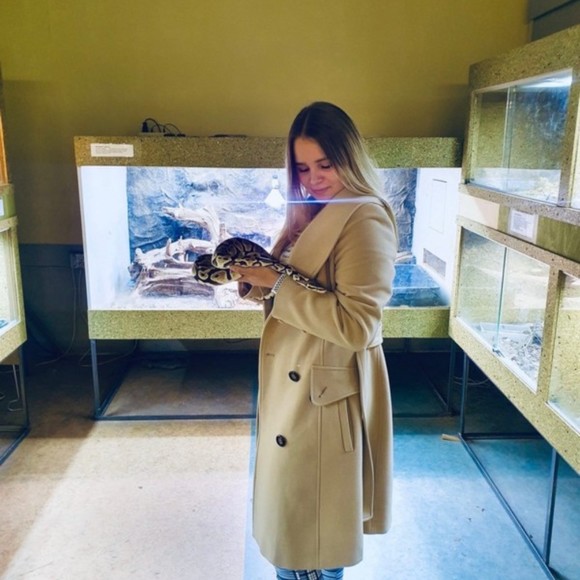 Profile Picture of Brianna wong Brianna wong (@briannawong716) on Poshmark