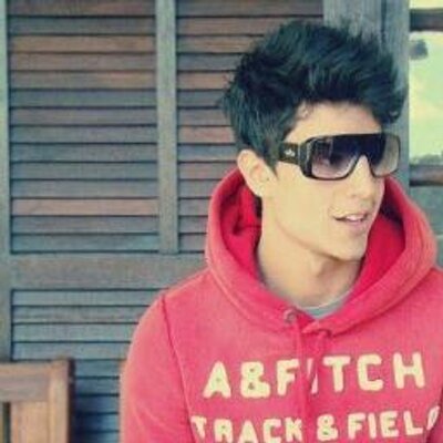 Profile Picture of Nikolas Barden (@NickBarden0) on Twitter