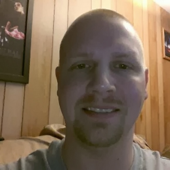 Profile Picture of Jason Brison (@jasonbrison79) on Poshmark