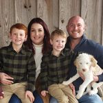 Profile Picture of Heather & Chase (@the_shattles) on Instagram