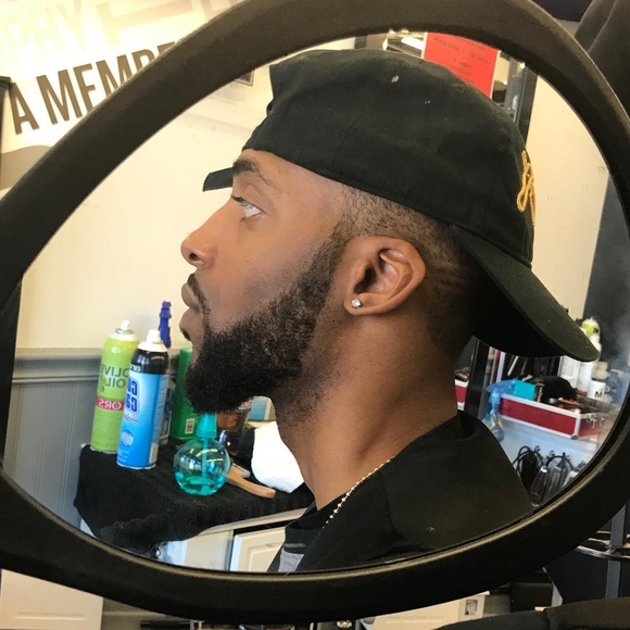 Profile Picture of Sunny Wright (@wrightkalin) on Poshmark