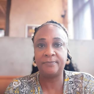 Profile Picture of Mae Crittendon-Austin (@crittendonaustin) on Instagram