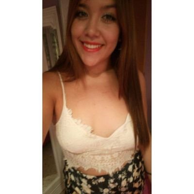 Profile Picture of Lucero (@_LuceroFlores) on Twitter
