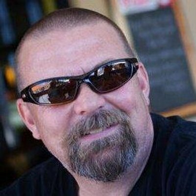 Profile Picture of Stephen Pickering (@PickosPhotos) on Twitter