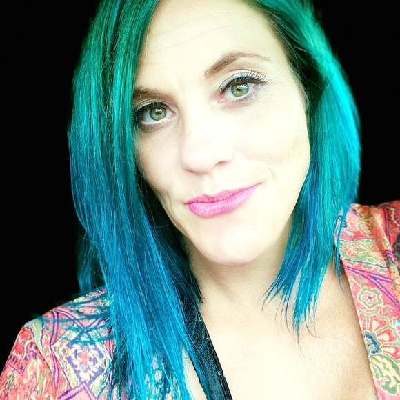 Profile Picture of Brooke Sittner (@brookesittner) on Poshmark