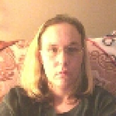 Profile Picture of Crystal Rowe (@TrCrys) on Twitter