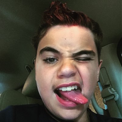 Profile Picture of Caleb Piper (@comedypiper) on Twitter