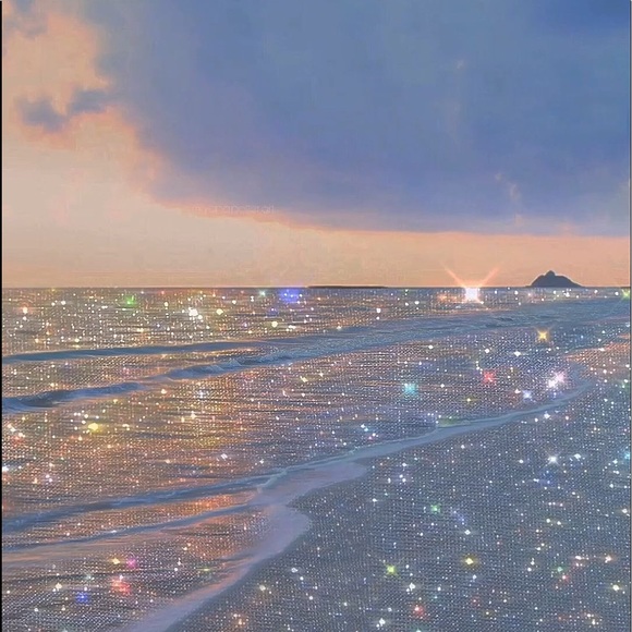 Profile Picture of Kate Knapp (@katek_2480) on Poshmark