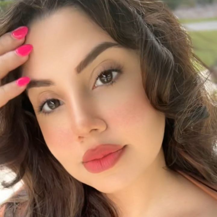 Profile Picture of Zainab Sheikh (@zaainabsheikh) on Tiktok