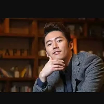 Profile Picture of Jang-Hyuk (@MarielEve1) on Twitter