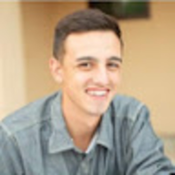 Profile Picture of Satchel Murphy (@satchelmurphy) on Poshmark