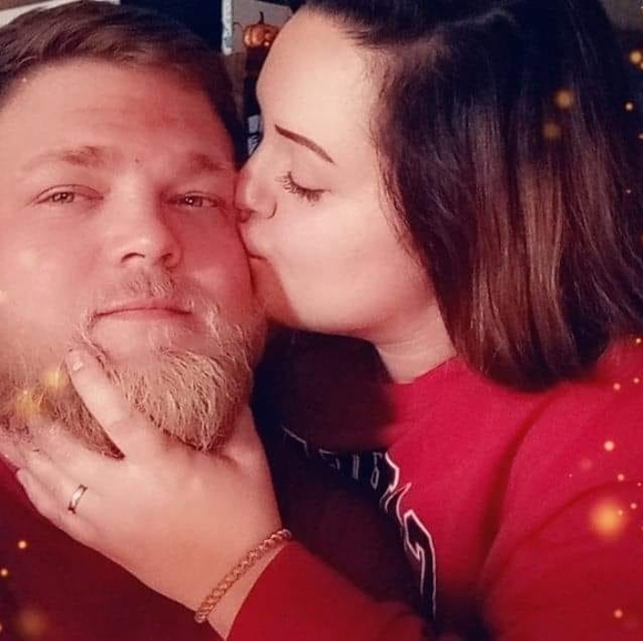 Profile Picture of Derek Bishop (@derekbishopbass) on Poshmark