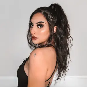 Profile Picture of maral (@maral.abedin) on Tiktok