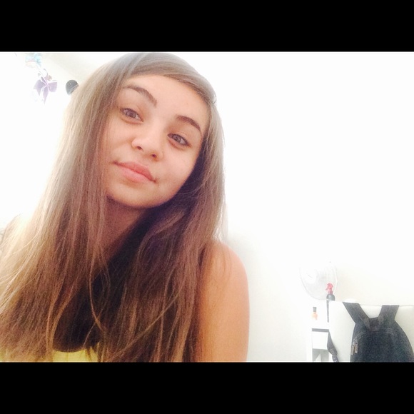 Profile Picture of Jessy Garibaldo (@jessy10394) on Poshmark