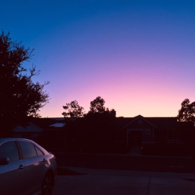 Profile Picture of Julia Xiong (@JuliaXiong6) on Twitter