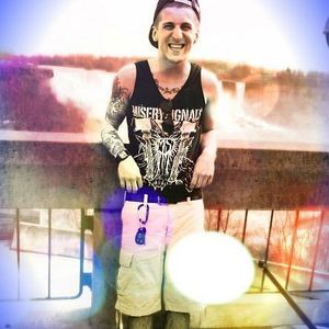 Profile Picture of Matthew Johnston (@mattjohnstonacoustic) on Myspace