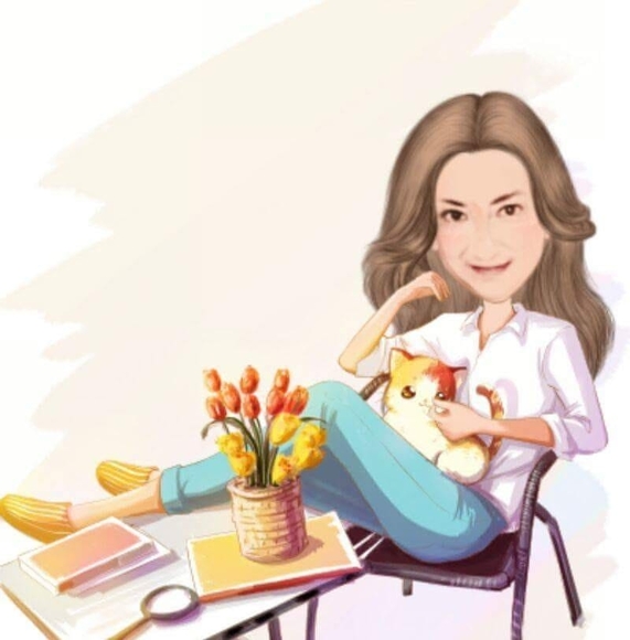 Profile Picture of Iris Lazo (@adaloveskitties) on Poshmark