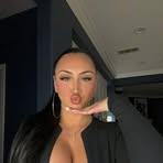 Profile Picture of Diana L'arch (@Diana-Larch) on Facebook