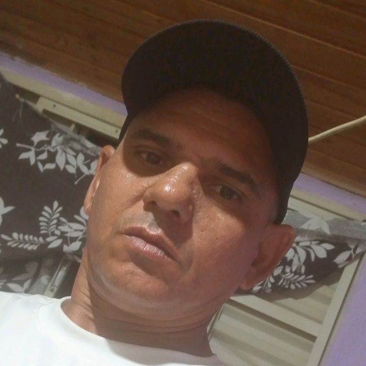 Profile Picture of Douglas Constante (@douglas.constante5) on Tiktok