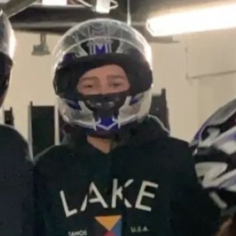 Profile Picture of Brendan Earl (@chicagobtx) on Tiktok