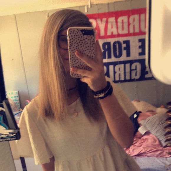 Profile Picture of Haylee Frawley (@haylee_frawley) on Poshmark