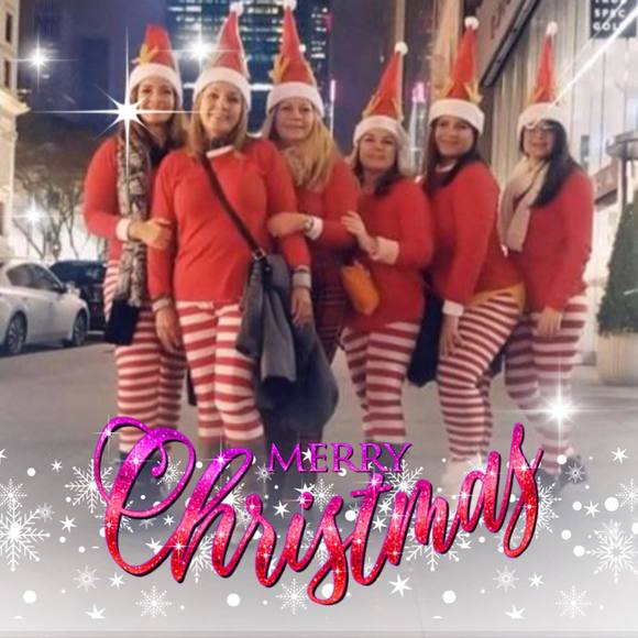 Profile Picture of Elizabeth Laboy (@elilaboy) on Poshmark