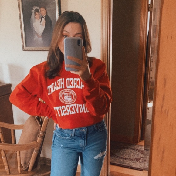 Profile Picture of Kaylee Quinn (@kaylr0se) on Poshmark