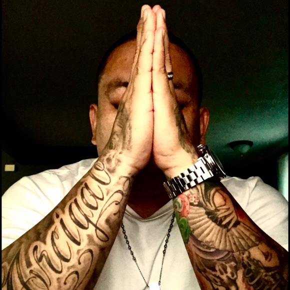 Profile Picture of Noel Arcigal (@njarcigal) on Poshmark