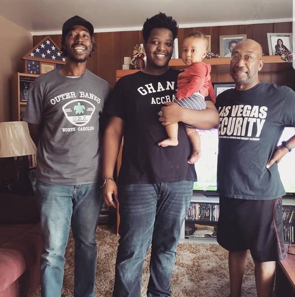 Profile Picture of James Daniels (@citifarmer) on Poshmark